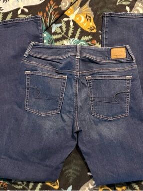 American Eagle Super Stretch Kick Boot Jeans Dark Wash High Rise Size 10 Long
